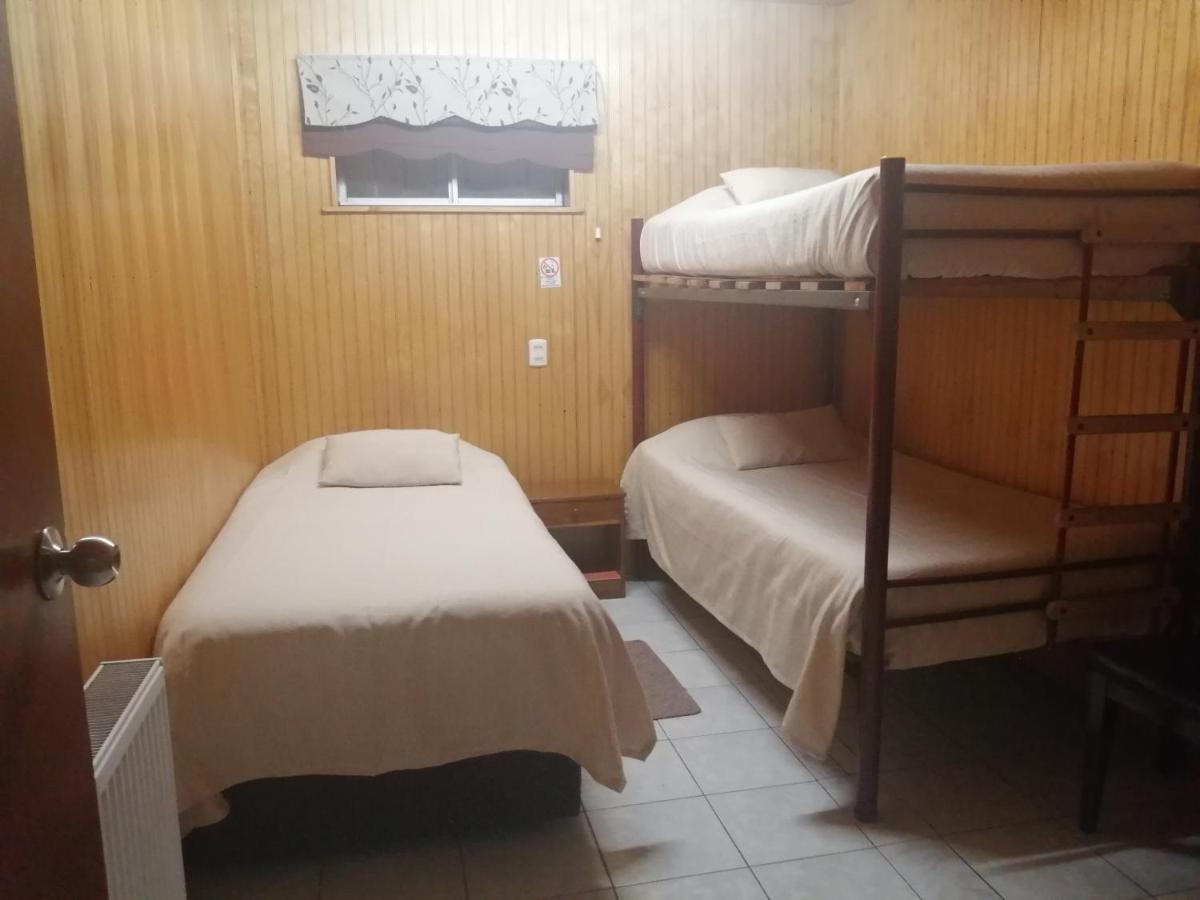 Hostal Copiapo Puerto Montt Exteriör bild