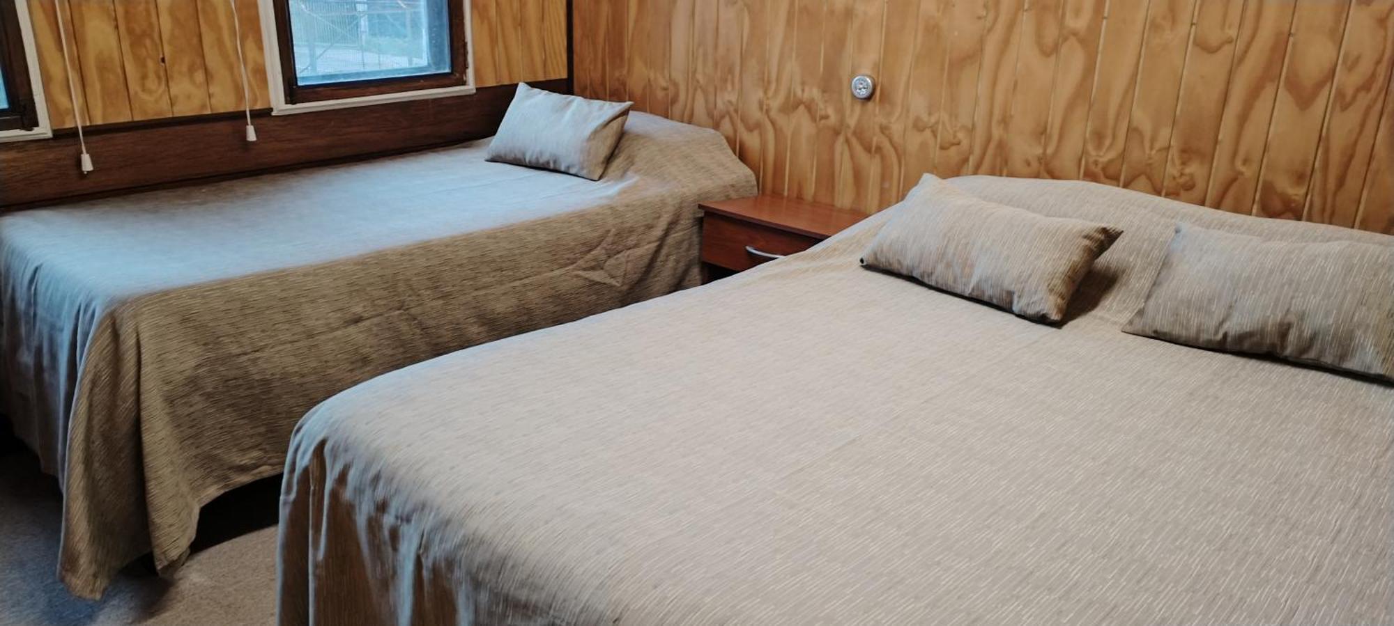 Hostal Copiapo Puerto Montt Rum bild