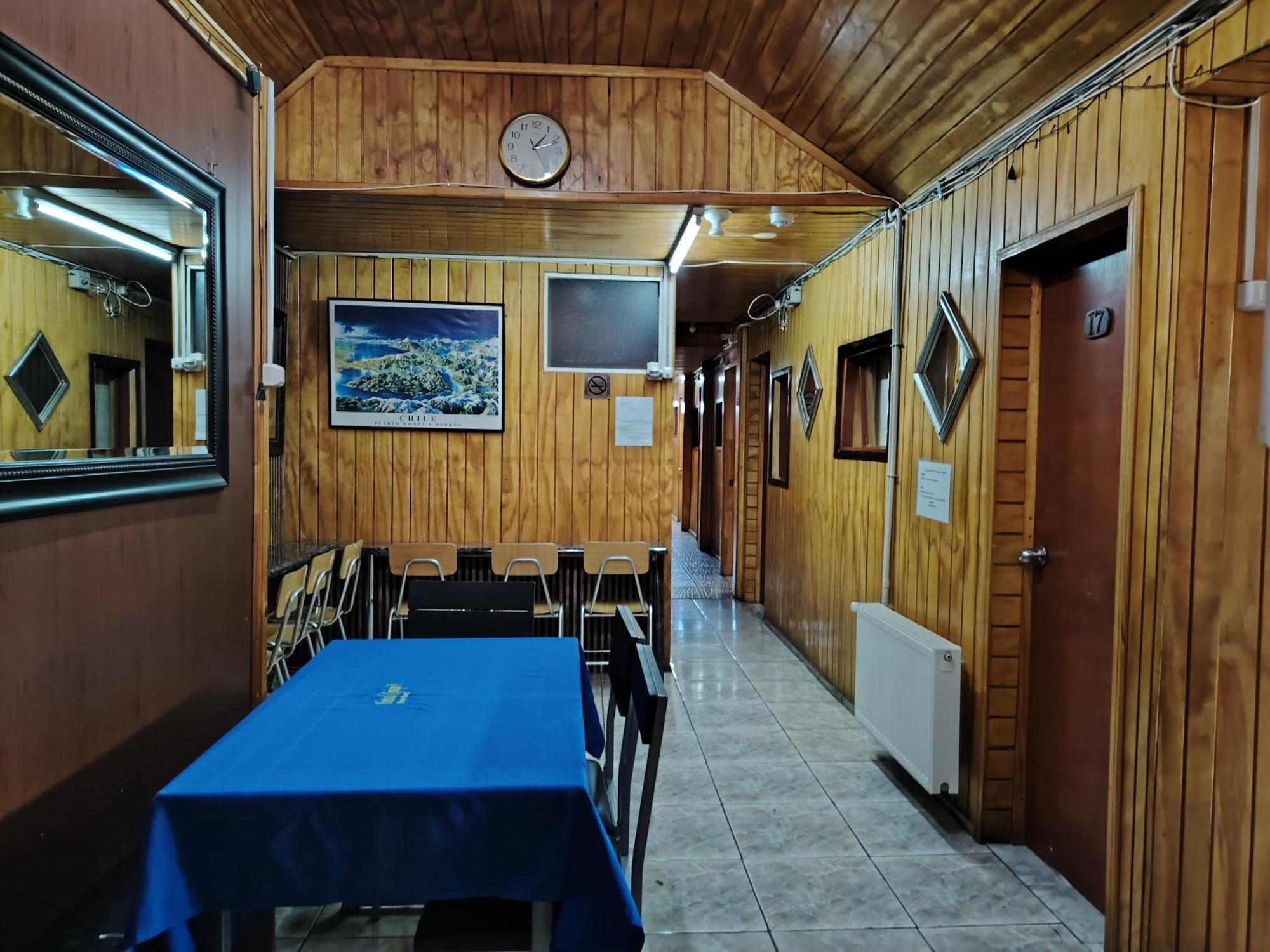 Hostal Copiapo Puerto Montt Exteriör bild